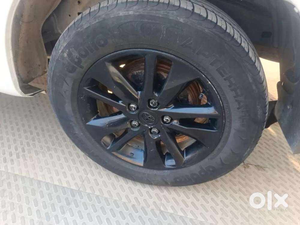 Toyota Innova Crysta 2.4 G Mt 7 Str, 2019, Diesel