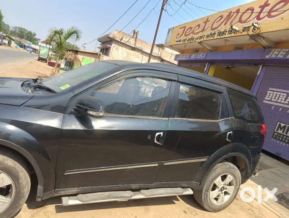 Mahindra Xuv500 2014 Diesel 120000 Km Driven