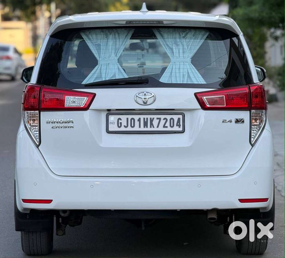 Toyota Innova Crysta 2.4 V, 2023, Diesel