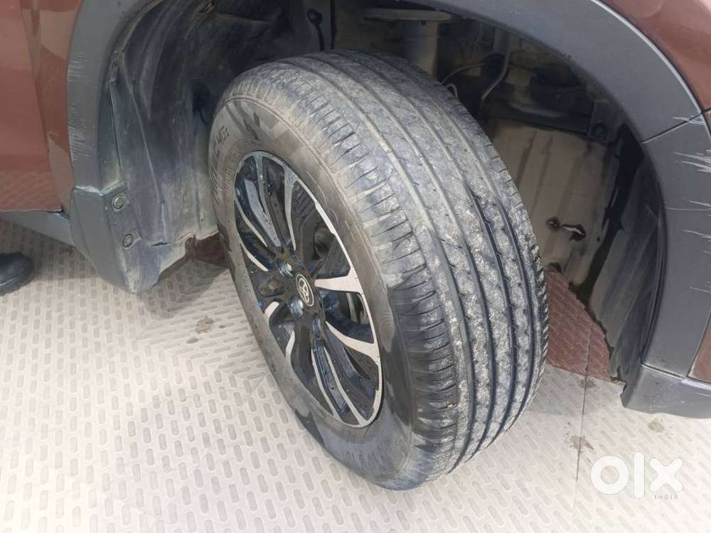 Toyota Urban Cruiser 1.5 Premium Grade Dual Tone Mt, 2022, Petrol