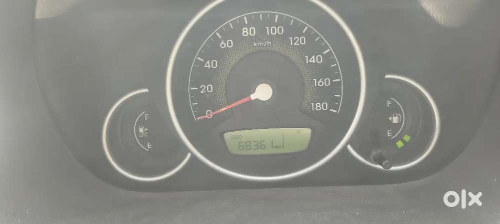 Hyundai Eon Magna Plus 092012 Petrol+lpg 68000 Km Driven
