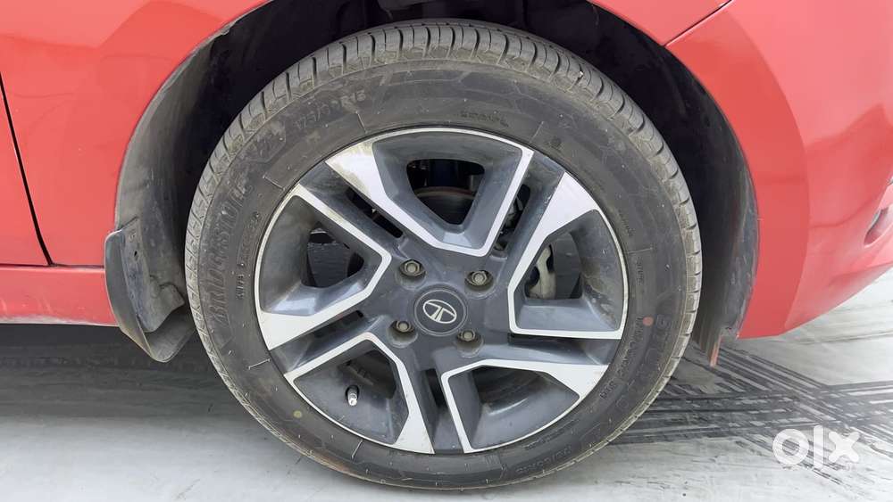 Tata Tiago 1.2 Revotron Xz Plus Dual Tone, 2021, Petrol