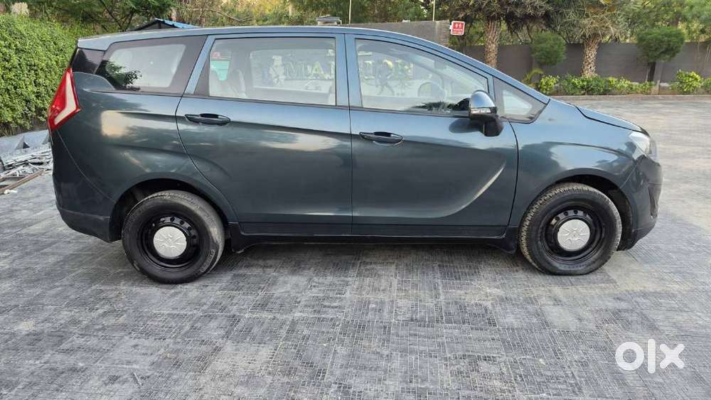 Mahindra Marazzo M2, 2019, Diesel