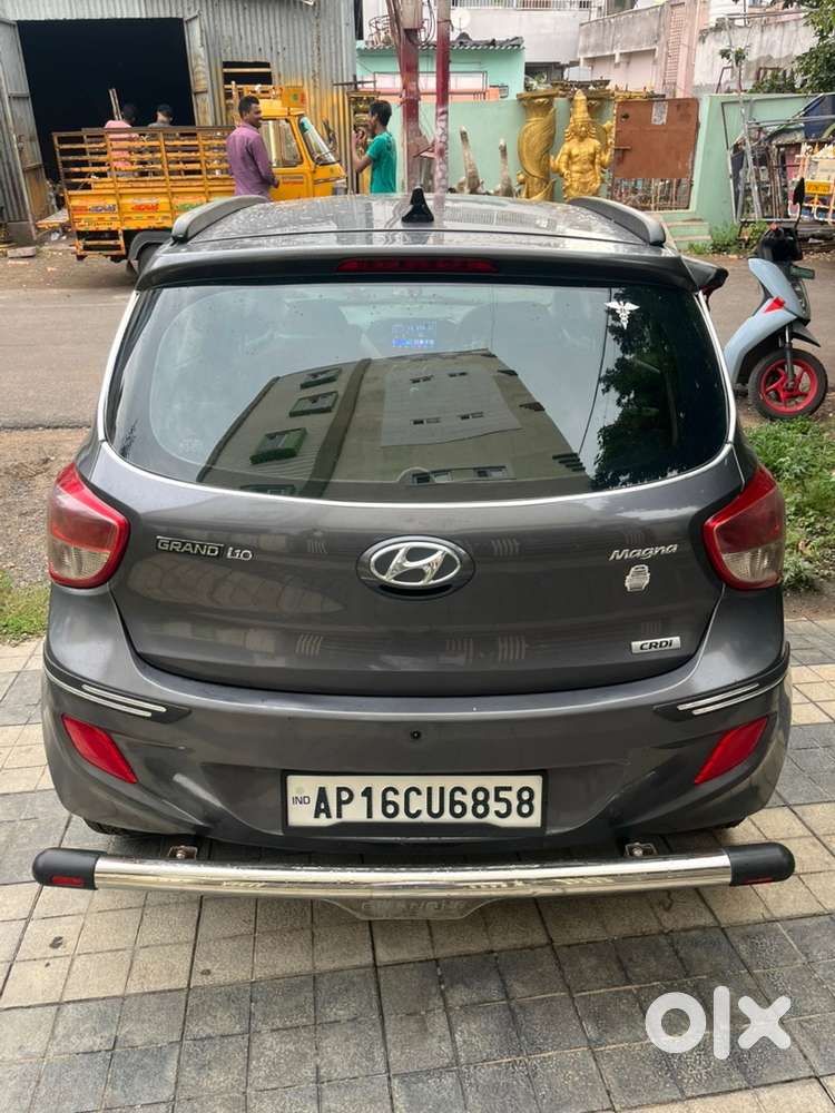 Hyundai Grand I10 2014 Diesel Well Maintained