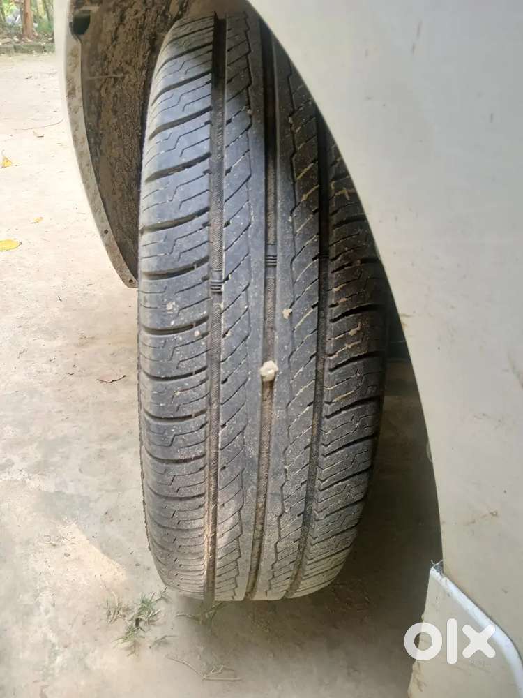 Maruti Suzuki Ciaz 2016 Diesel Good Condition. Sealed Engine. New Tyre