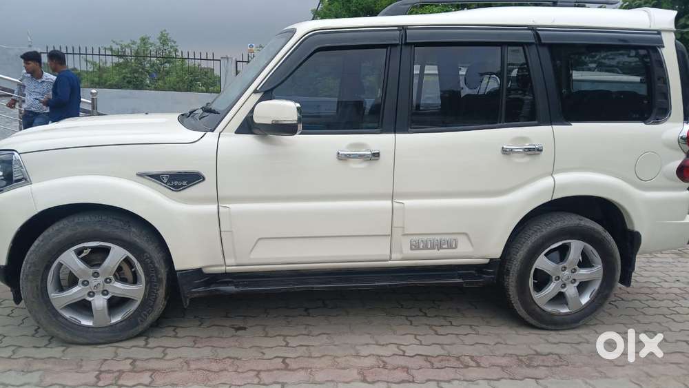 Mahindra Scorpio S11 Mt 7s, 2021
