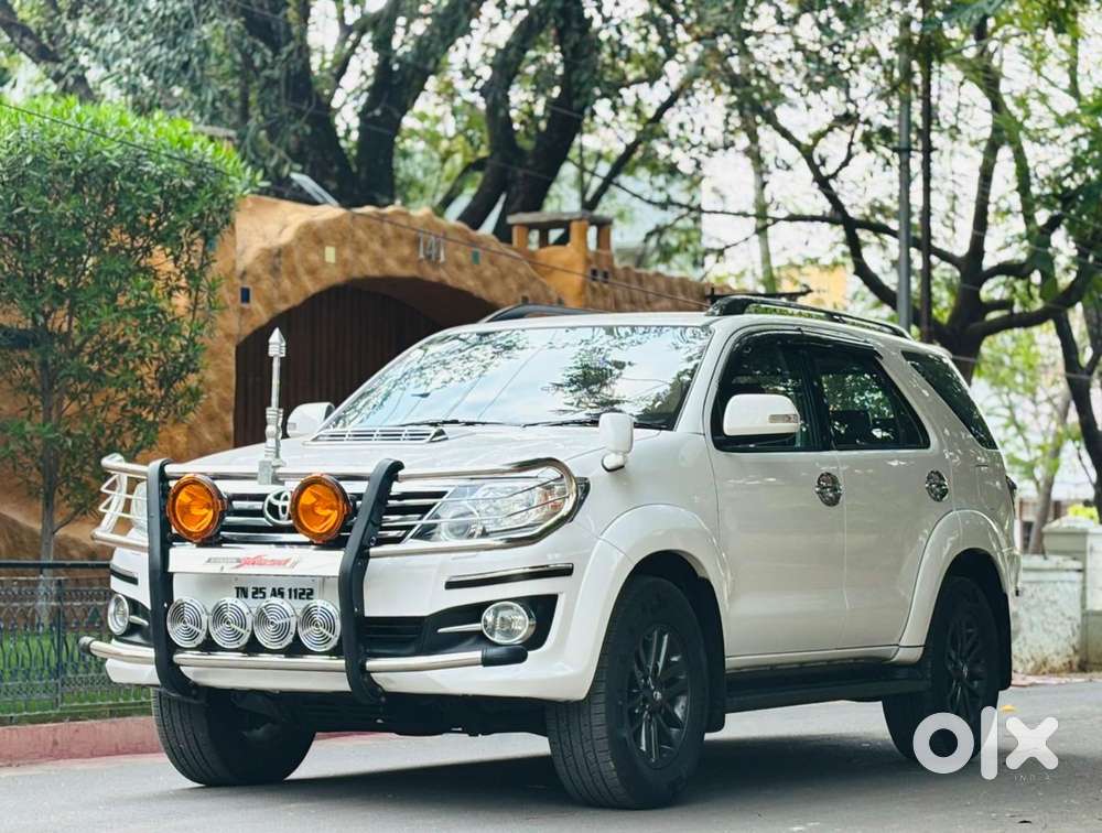 Toyota Fortuner 3.0 4x4 Manual, 2015, Diesel