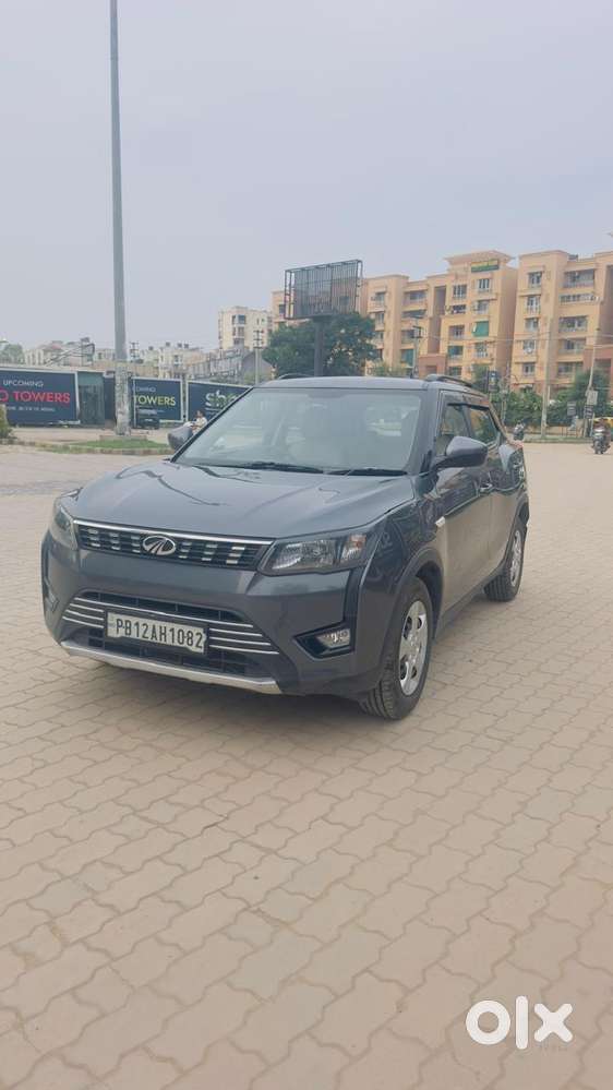 Mahindra Xuv300 W6 Diesel, 2022, Diesel