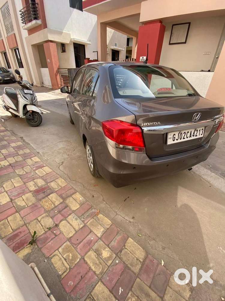 Honda Amaze 2015 Diesel Well Maintained