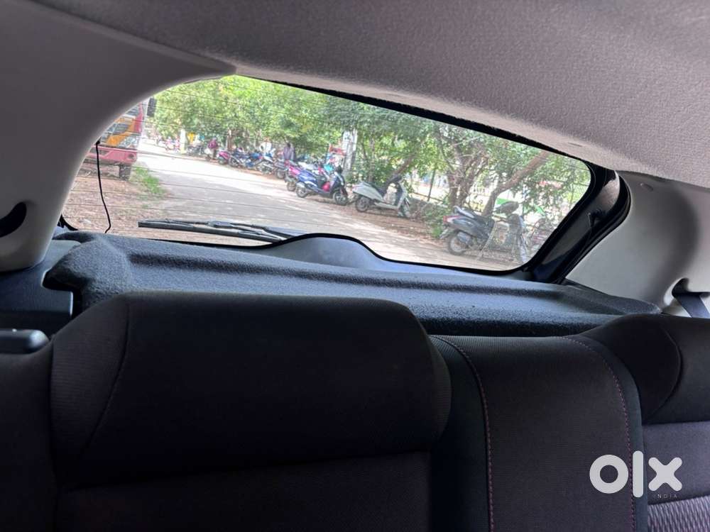 Ford Figo Petrol 2011