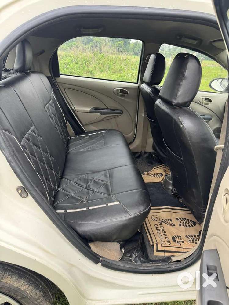 Toyota Etios Liva 2015 Diesel Well Maintained