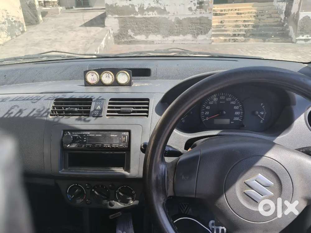 Maruti Suzuki Swift Dzire 2014