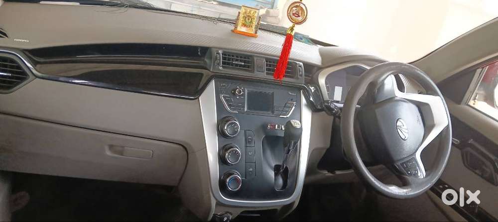 Mahindra Kuv 100 2016 Diesel Well Maintained