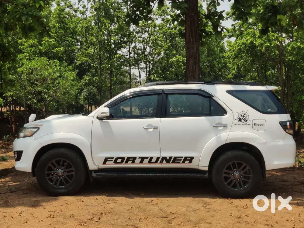 Toyota Fortuner 1st Owner Diesel 98000 Km Driven