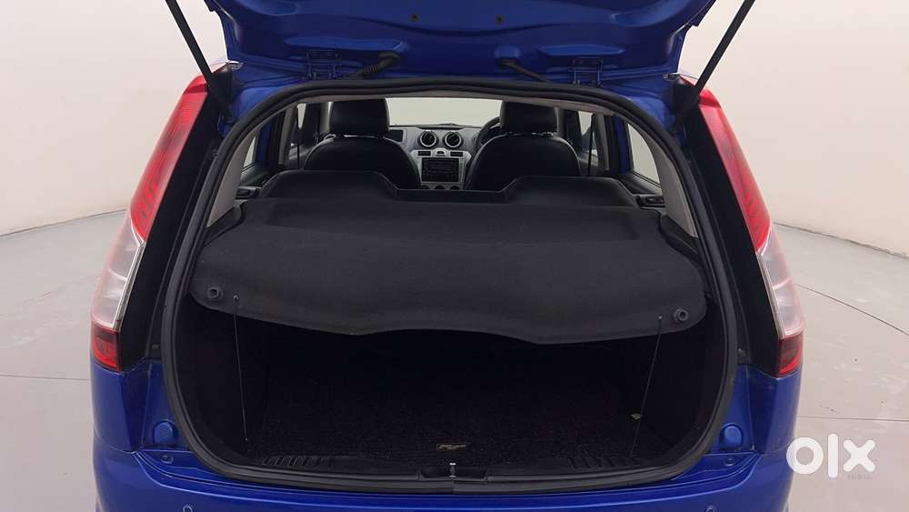 Ford Figo Petrol Zxi, 2013, Petrol