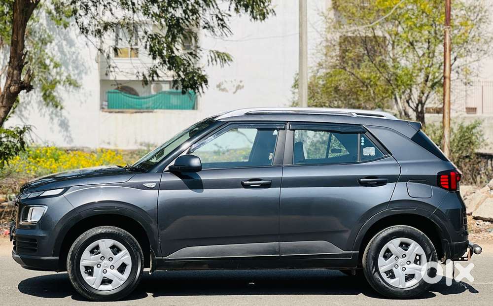 Hyundai Venue S Mt 1.2 Kappa, 2022, Petrol