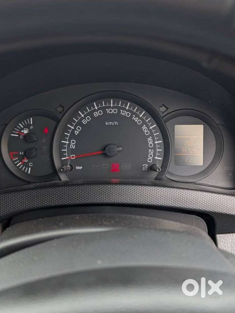 Maruti Suzuki Swift Lxi, 2016, Petrol