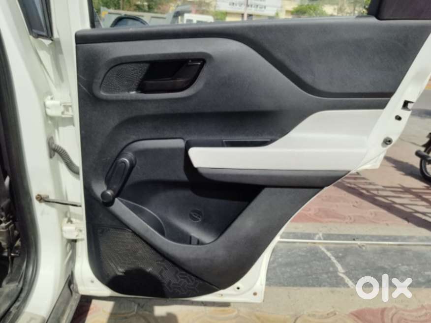Tata Punch Pure, 2022, Petrol