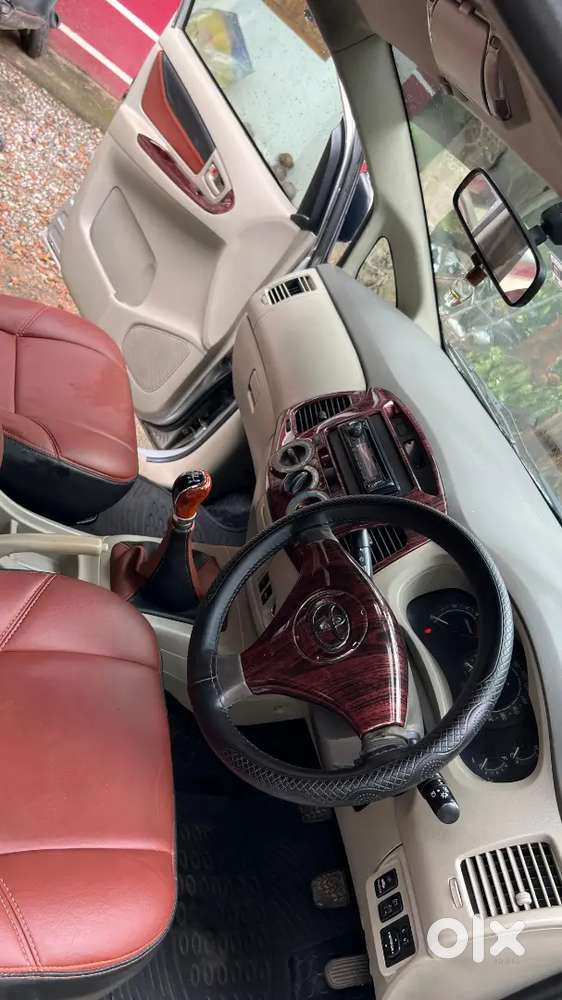 Toyota Innova 2.5 Vx 2010