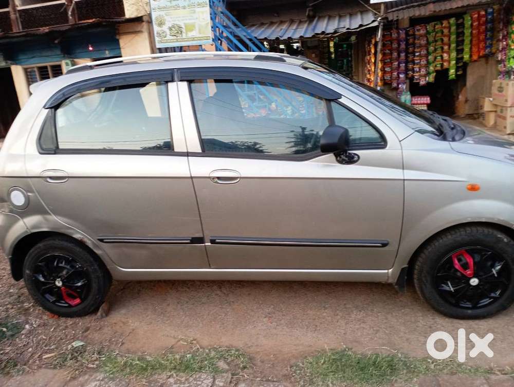 Show Room Maintenance