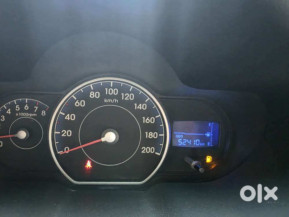 Hyundai I10 Sportz 1.1l, 2013, Petrol