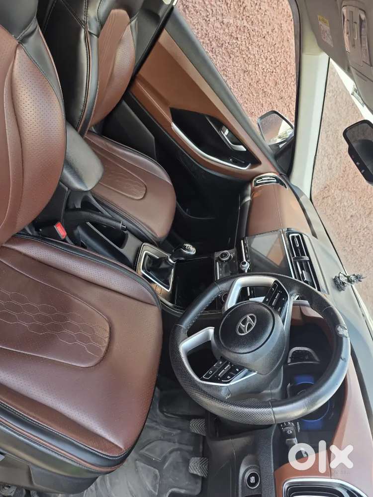 Hyundai Alcazar 2022 Petrol Well Maintained