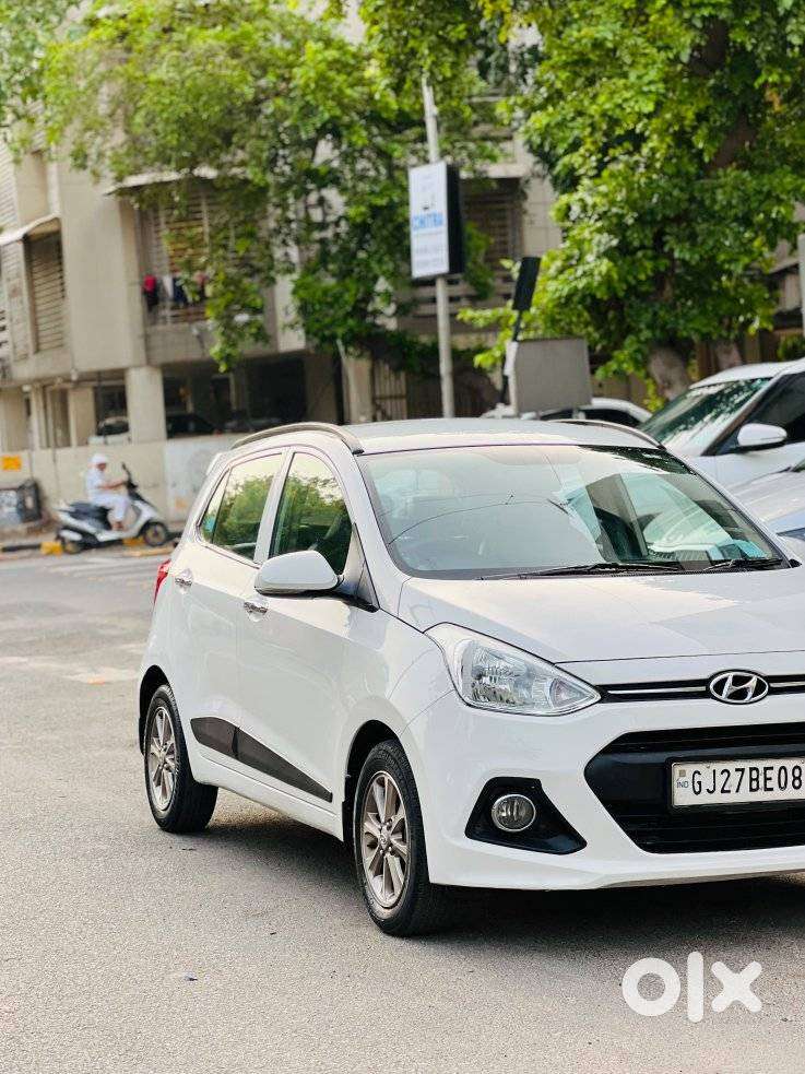 Hyundai Grand I10 Asta Automatic 1.2 Kappa Vtvt, 2016, Petrol
