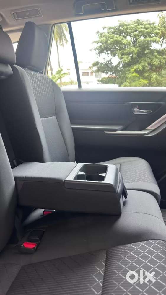 Toyota Innova Hycross 2.0 Gx 8 Str, 2024, Petrol