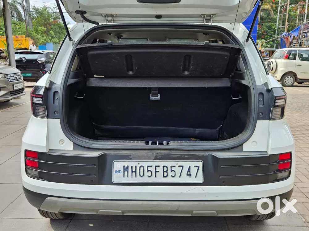 Hyundai Venue 1.2 S (o), 2023, Petrol