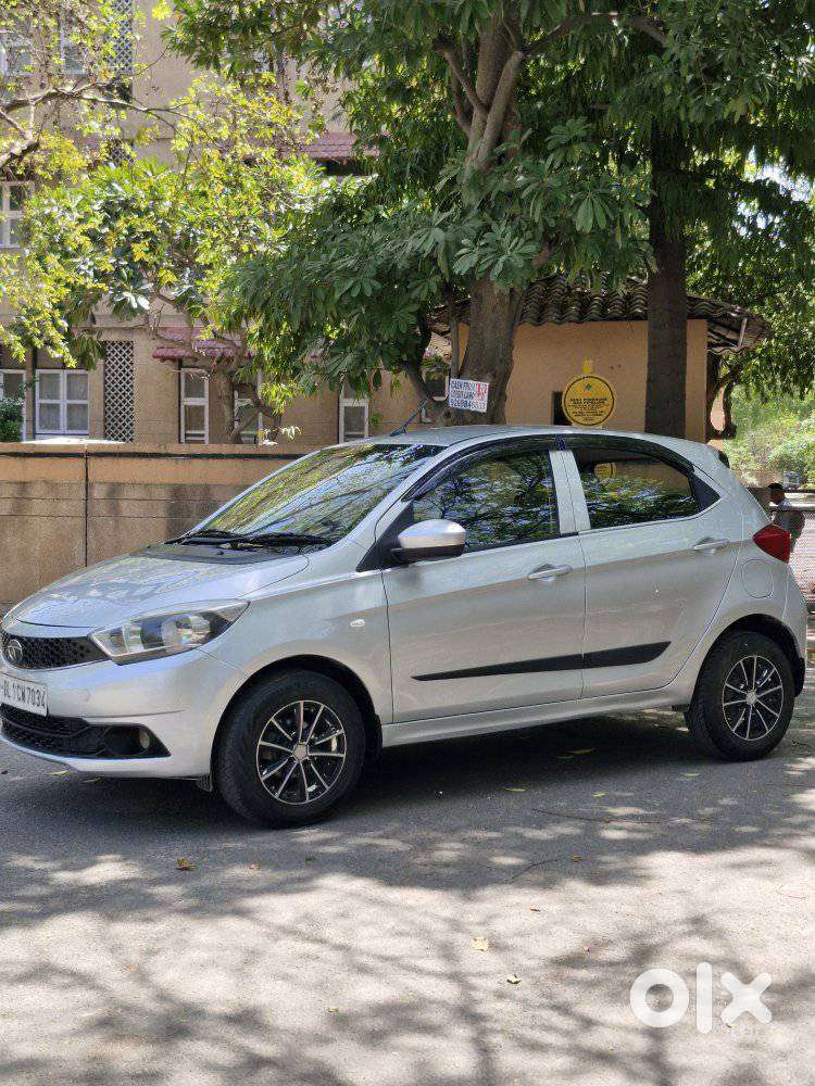 Tata Tiago 1.2 Revotron Xt Option, 2017, Petrol