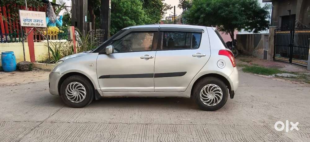 Maruti Suzuki Swift Vxi, 2009, Petrol