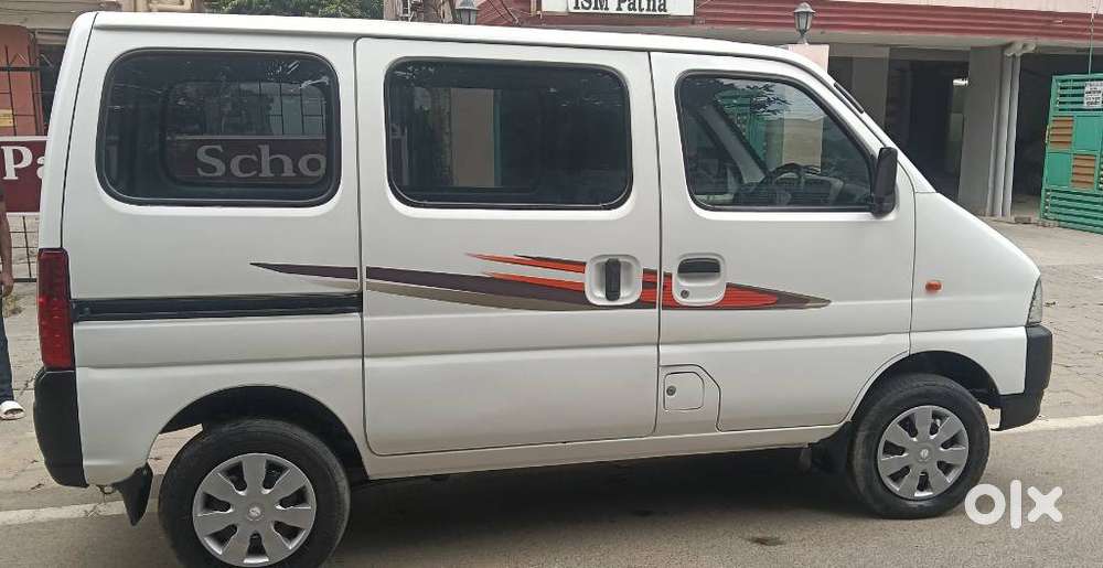 Maruti Suzuki Eeco 5 Seater Ac, 2017, Petrol