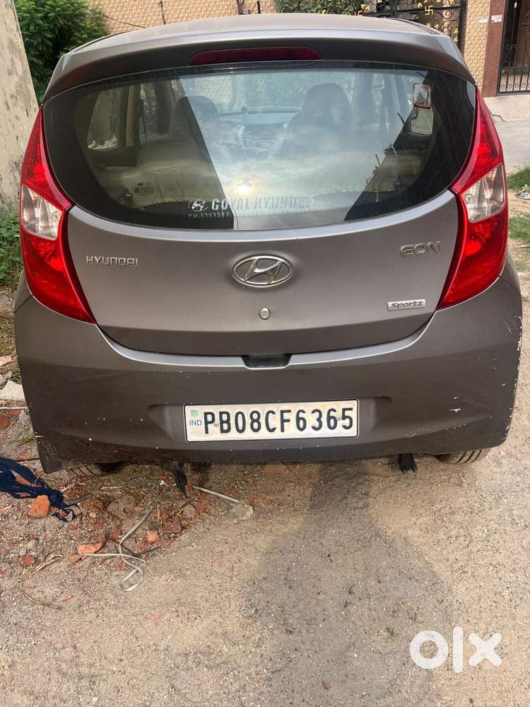 Hyundai Eon Sportz 2012 Model