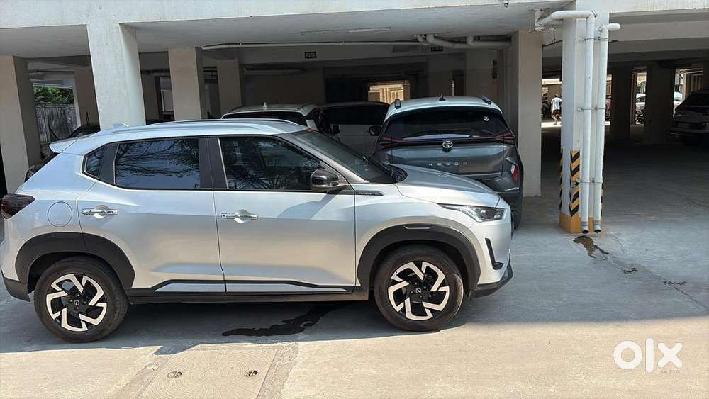 Nissan Magnite 2024 Petrol Well Maintained