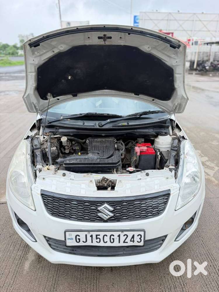 Maruti Suzuki Swift Vxi Optional, 2017, Petrol