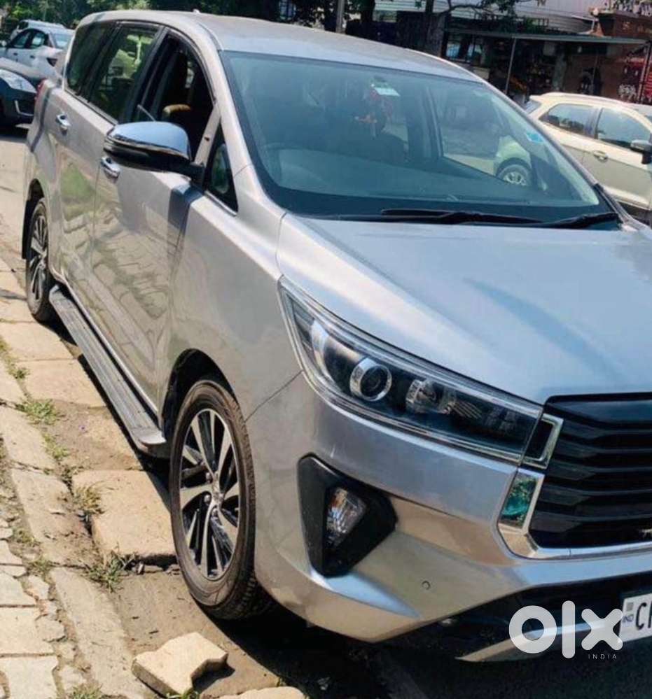Toyota Innova Crysta 2020