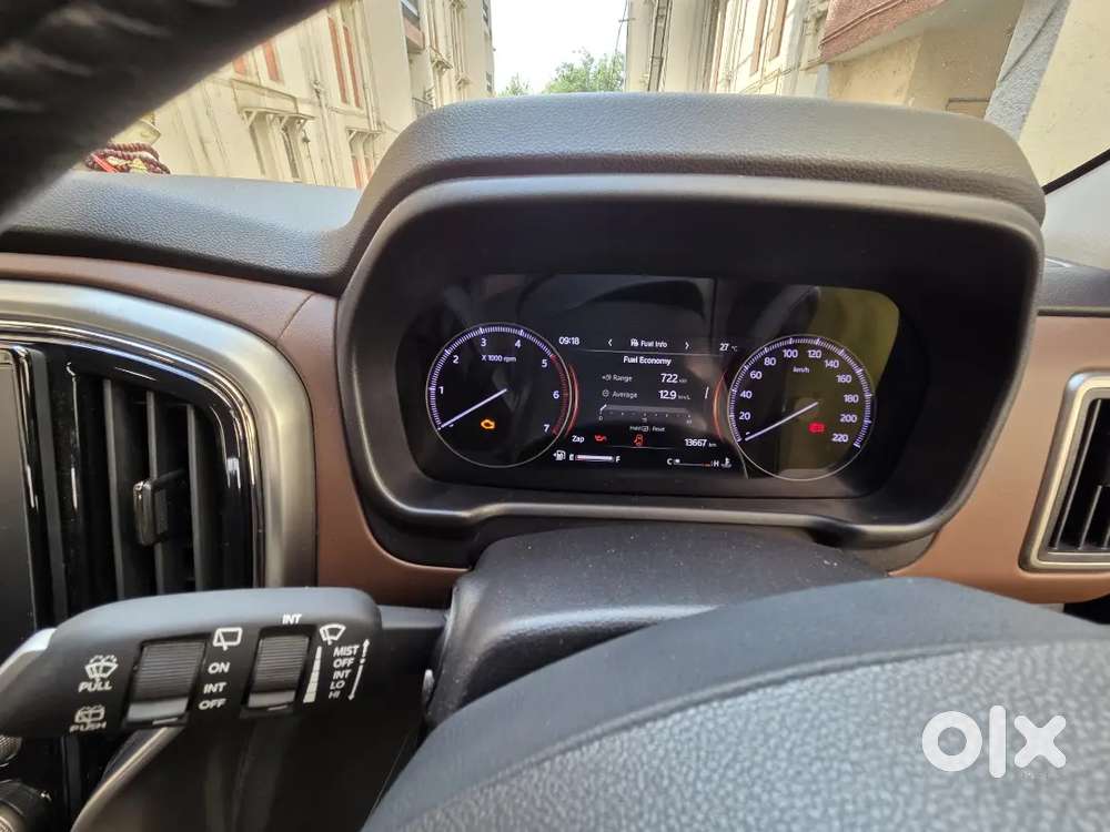 Mahindra Scorpio N Z8 Select 2025 Diesel 13600 Km Driven