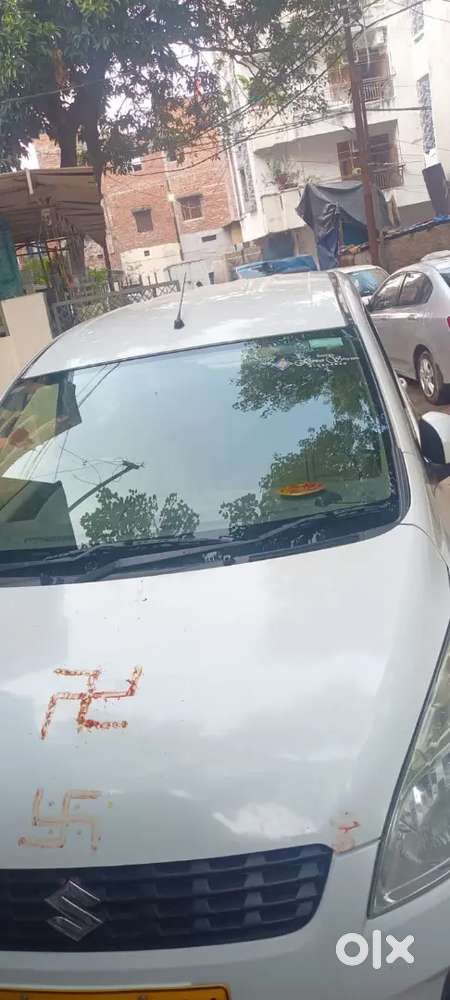 Maruti Suzuki Ertiga 2013