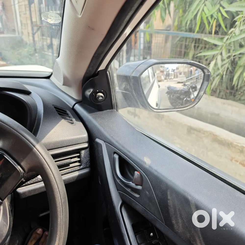 Tata Nexon Pure 2025