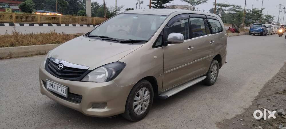 Toyota Innova 2.5 Vx 8 Str, 2010, Diesel