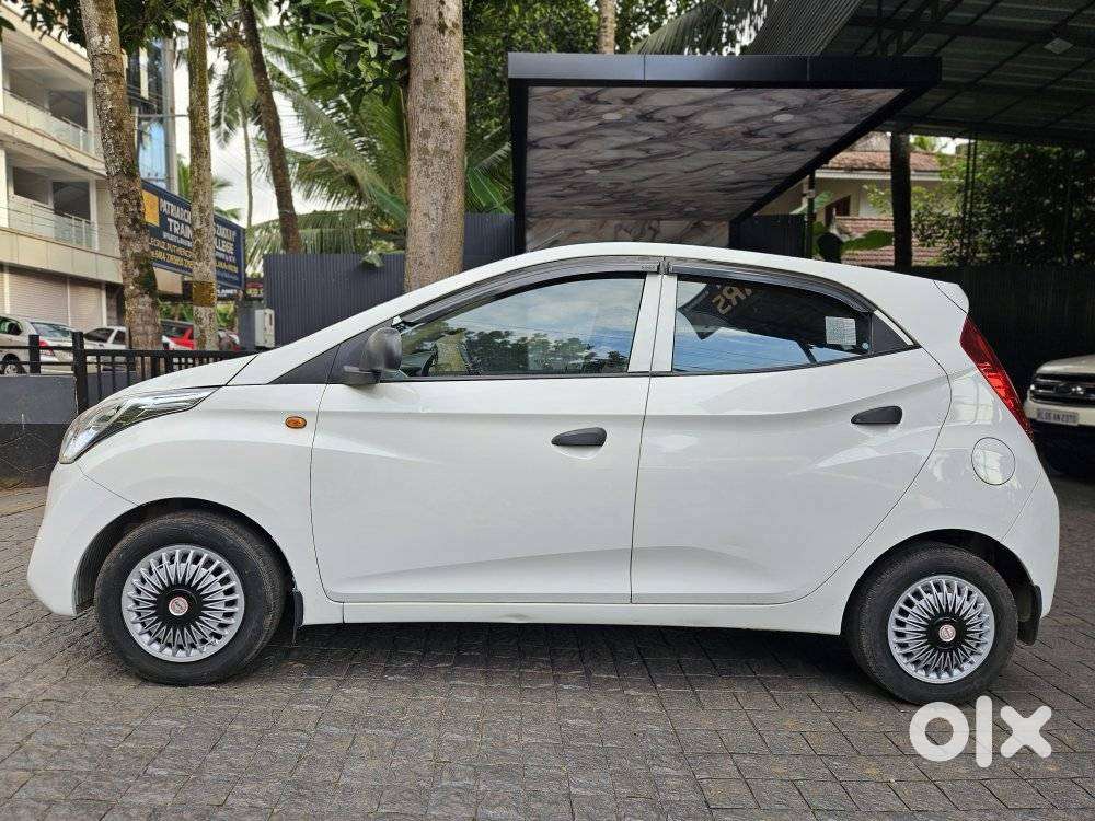 Hyundai Eon Era +, 2017, Petrol