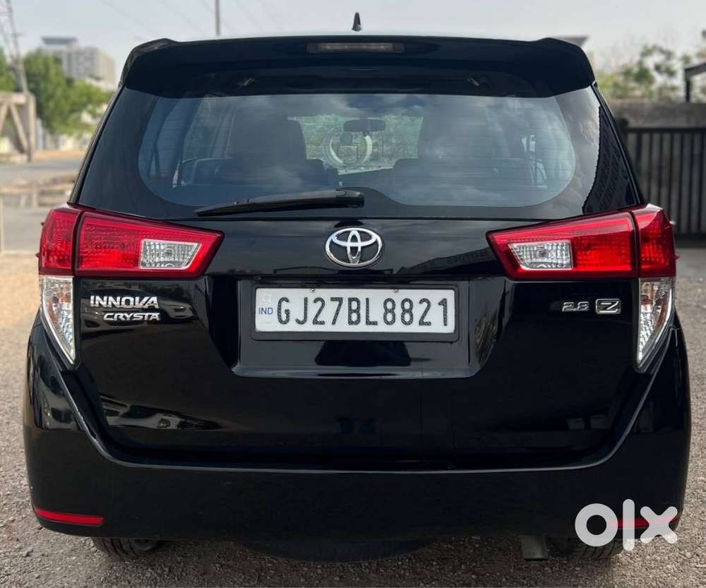 Toyota Innova Crysta 2.8z Automatic, 2017, Diesel