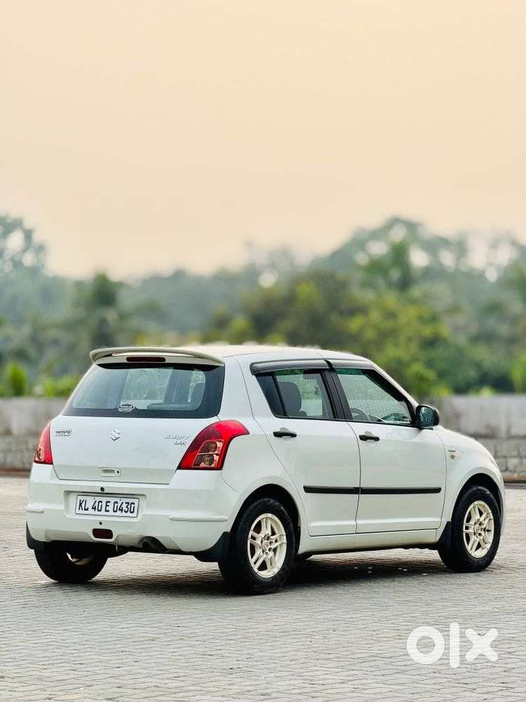 Maruti Suzuki Swift Ldi Bsiv, 2011, Diesel