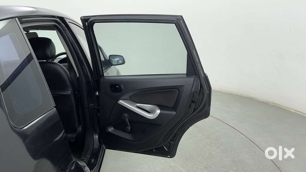 Ford Figo Petrol Zxi, 2012, Petrol