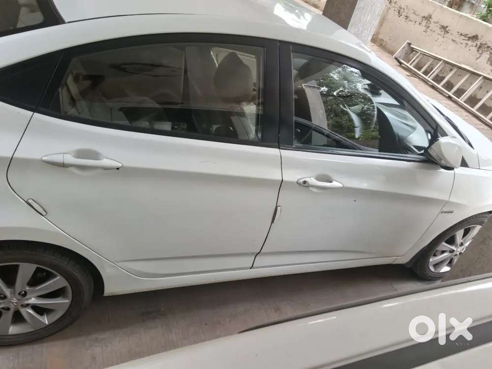 Hyundai Verna Diesel Manual 2012 Sx