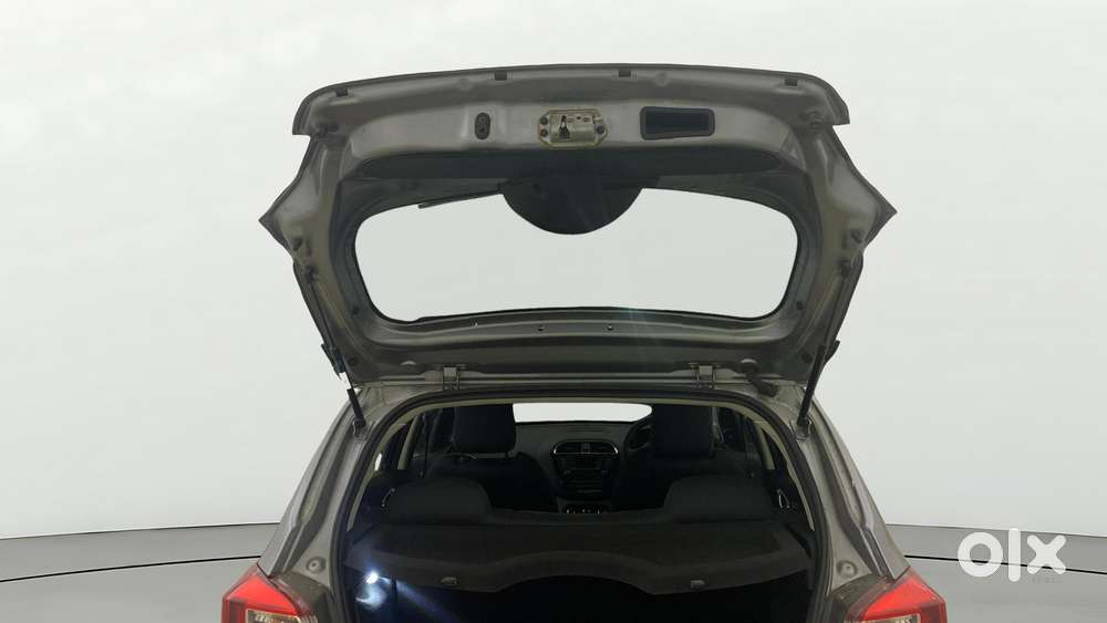 Tata Tiago 1.2 Revotron Xz, 2018, Petrol