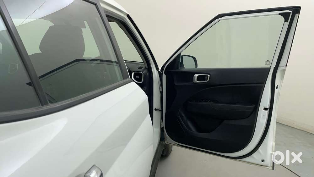 Hyundai Venue Sx Plus Turbo Dct, 2020, Petrol