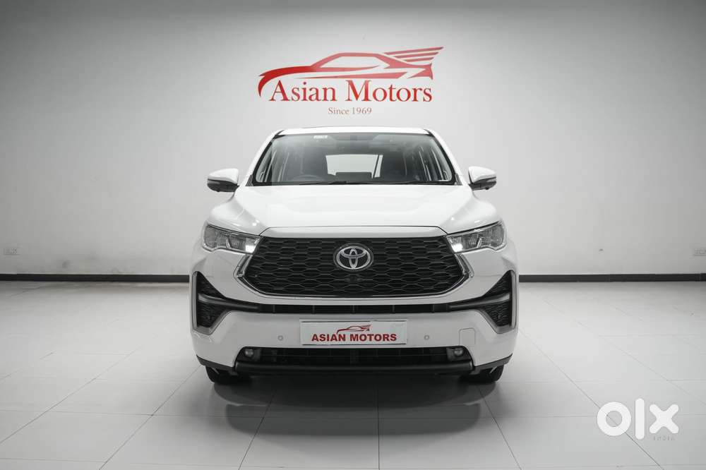 Toyota Innova Hycross 2.0 Zx Hybrid 7 Str, 2023, Petrol