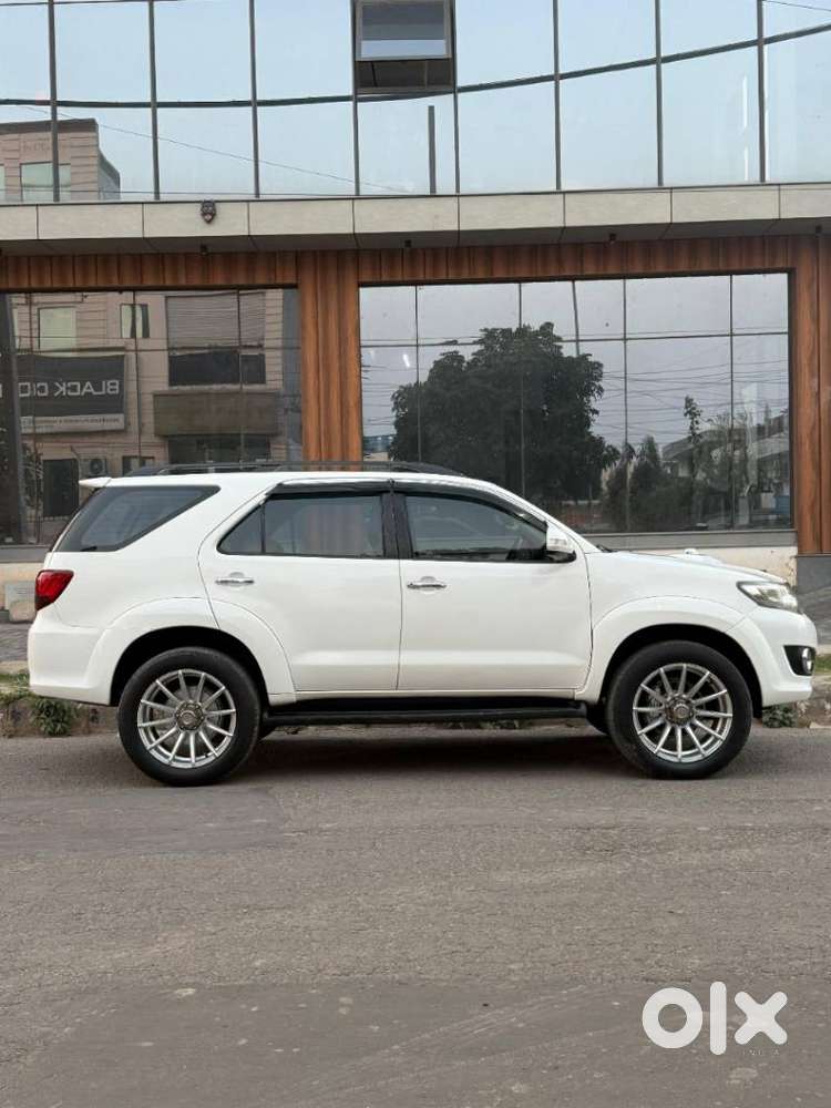 Toyota Fortuner 3.0 4x2 Automatic, 2014, Diesel