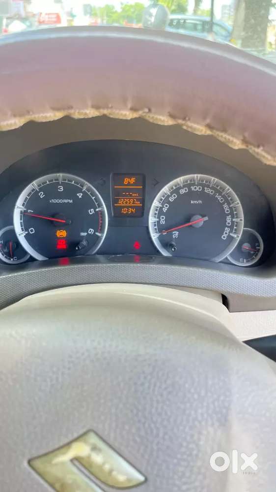 Maruti Suzuki Ertiga 2013 Diesel Zdi Well Maintained